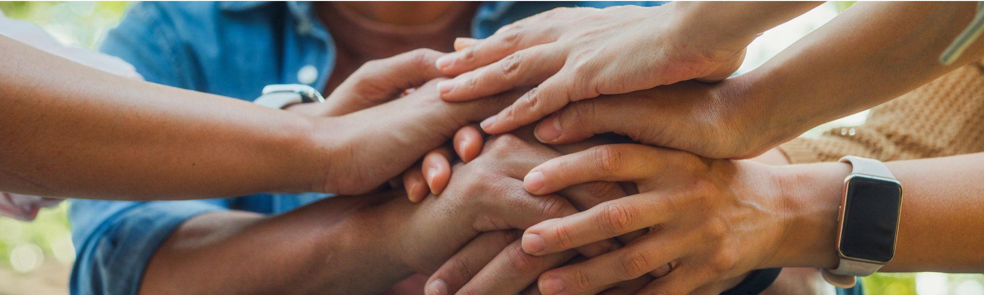 Multiple hands 